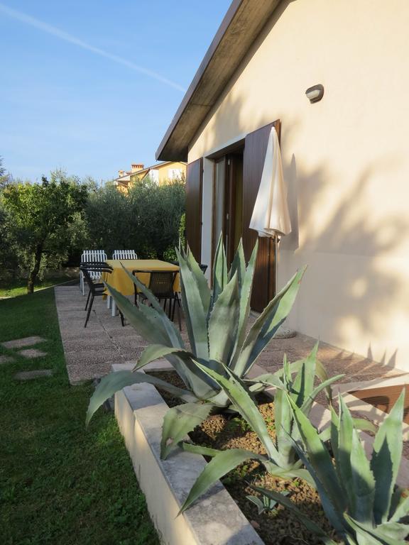 Residence Liana Albisano Torri Del Benaco Ngoại thất bức ảnh