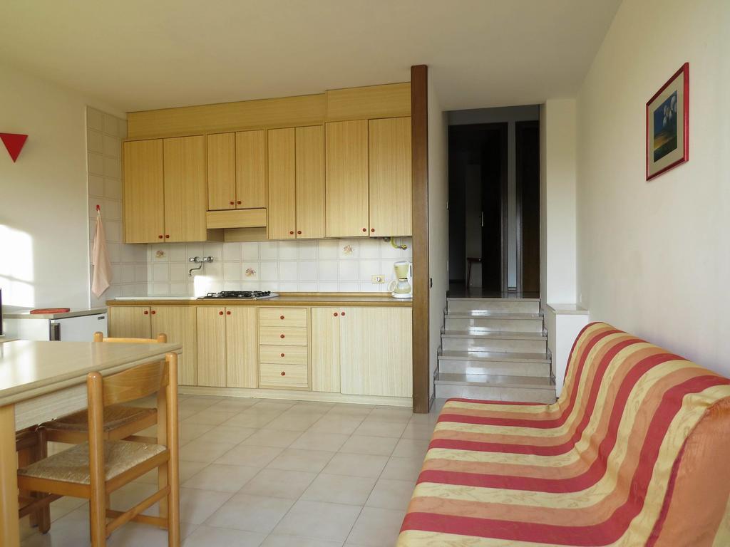 Residence Liana Albisano Torri Del Benaco Ngoại thất bức ảnh