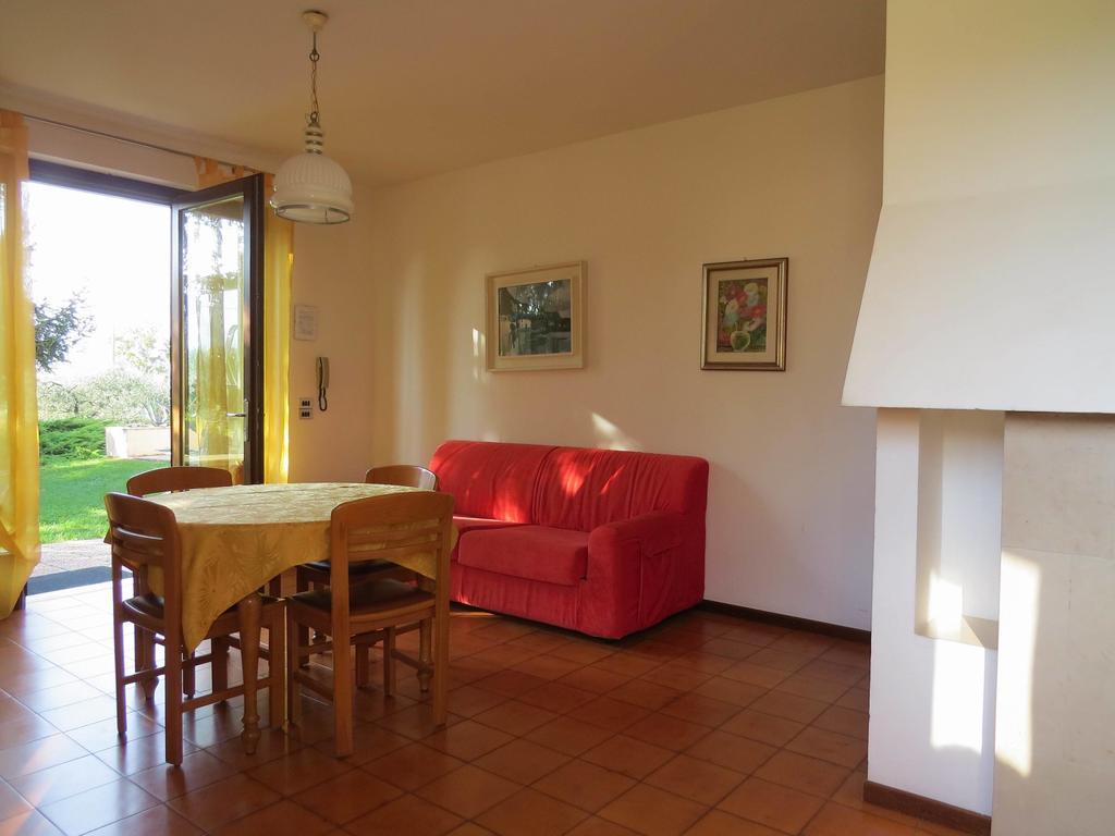 Residence Liana Albisano Torri Del Benaco Ngoại thất bức ảnh