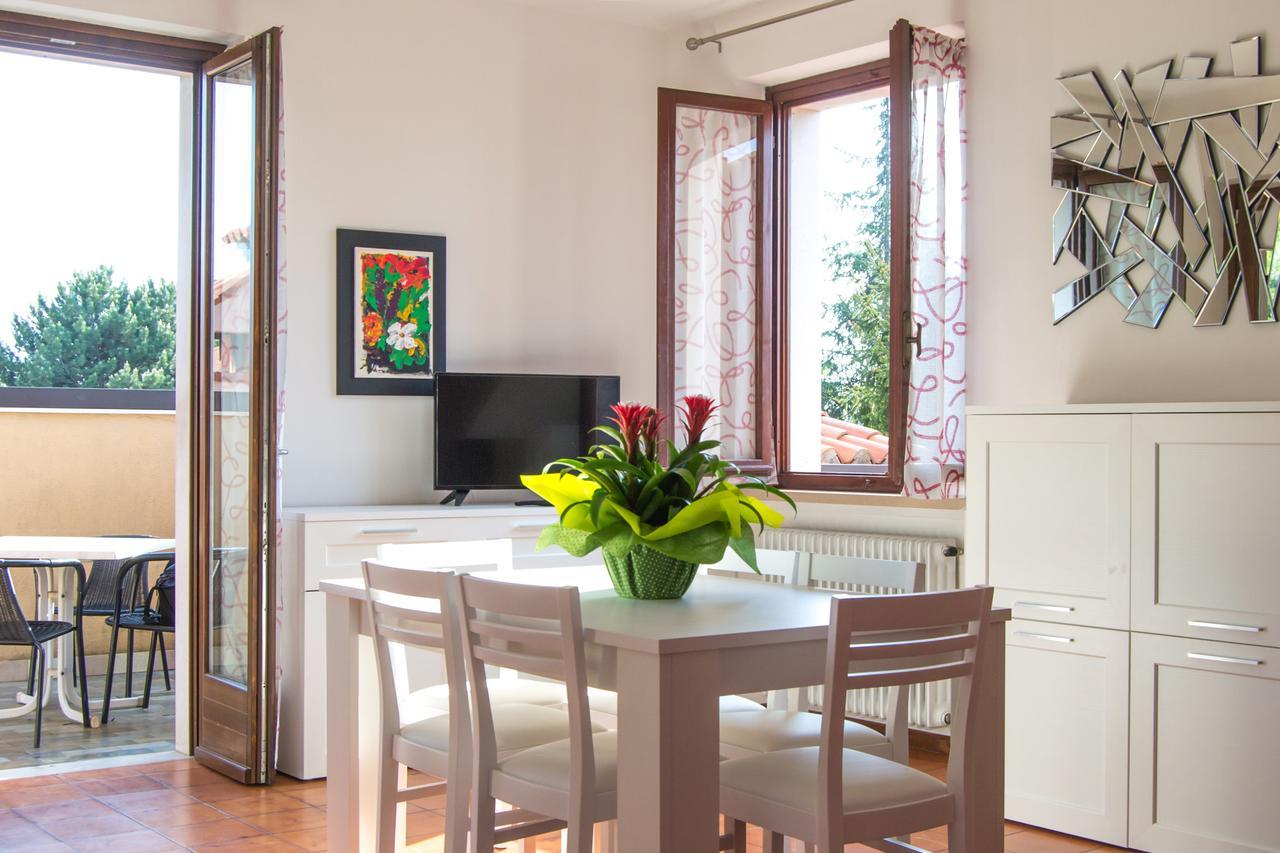 Residence Liana Albisano Torri Del Benaco Ngoại thất bức ảnh